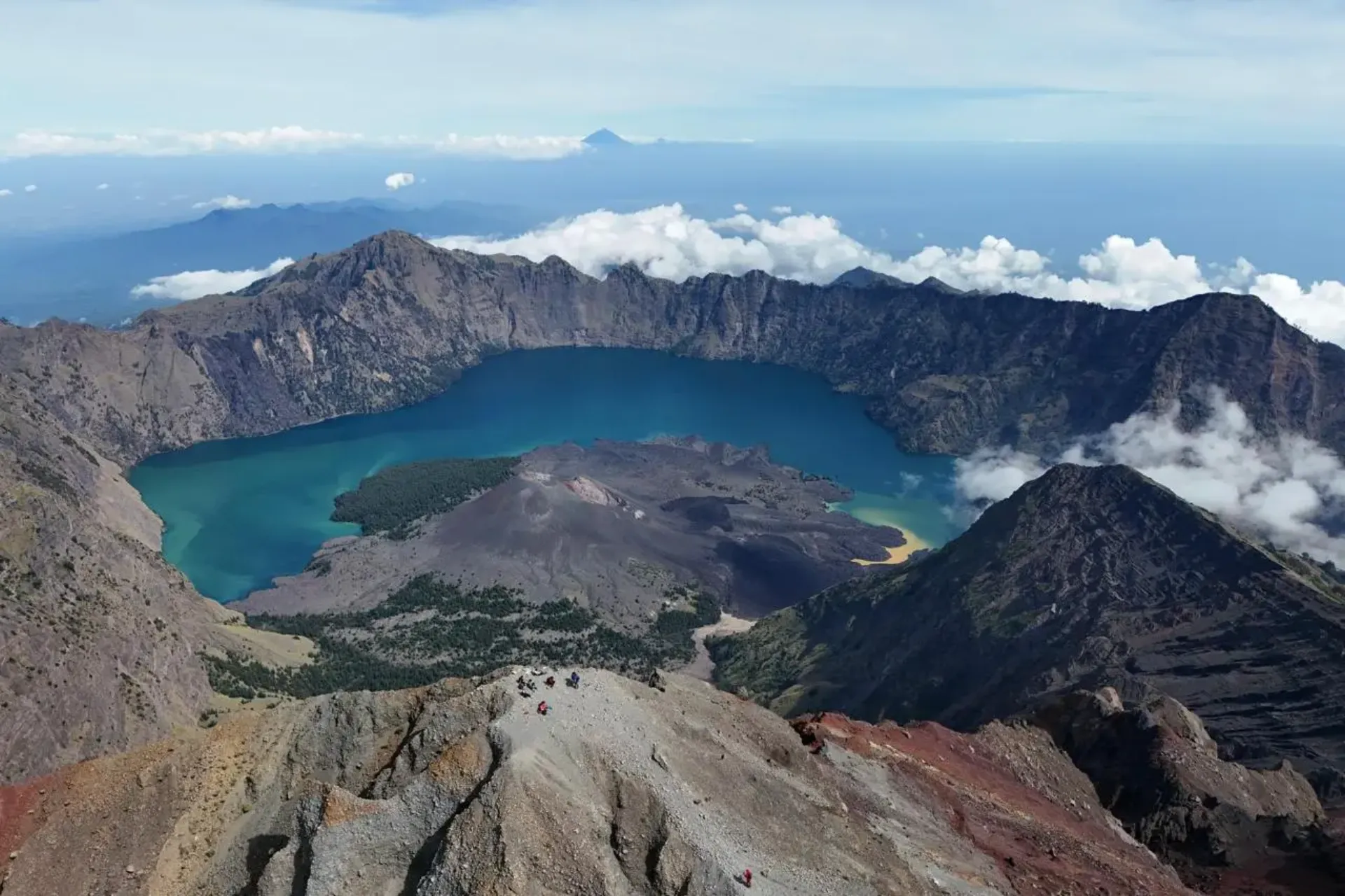 Segara Anak Lake Rinjani: Jewel of the Volcano Trek